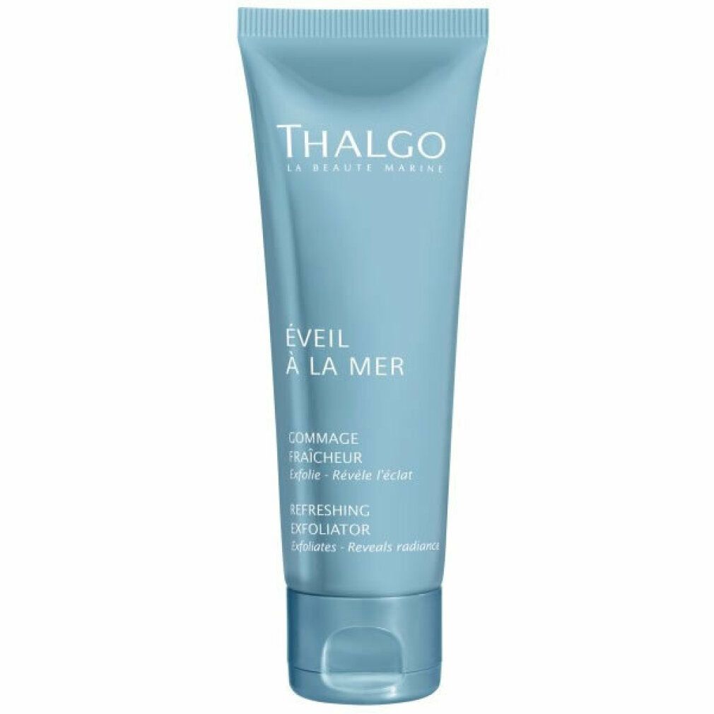 Hellblaues Tube mit THALGO-Logo und Schriftzug "Éveil à la Mer". Text: "Gommage Fraicheur". "Refreshing Exfoliator".