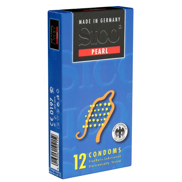 Blau-weiße Verpackung mit Kondomen. Marke Sico Pearl. 12 Stück. Mit CE-Kennzeichnung und Qualitätszeichen.
