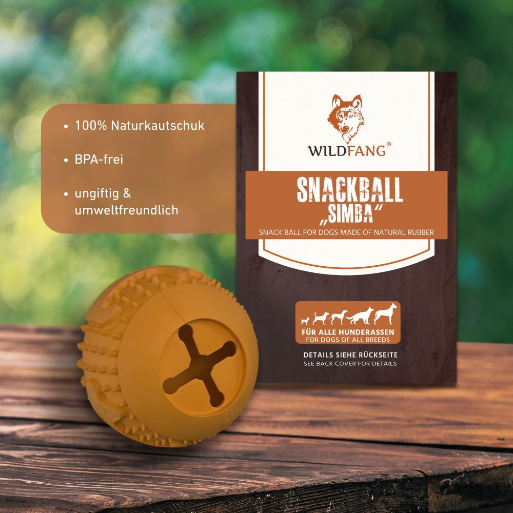 Orangefarbener Snackball und Verpackung. Verpackung mit Logo WILDFANG und Text: Snackball Simba.
