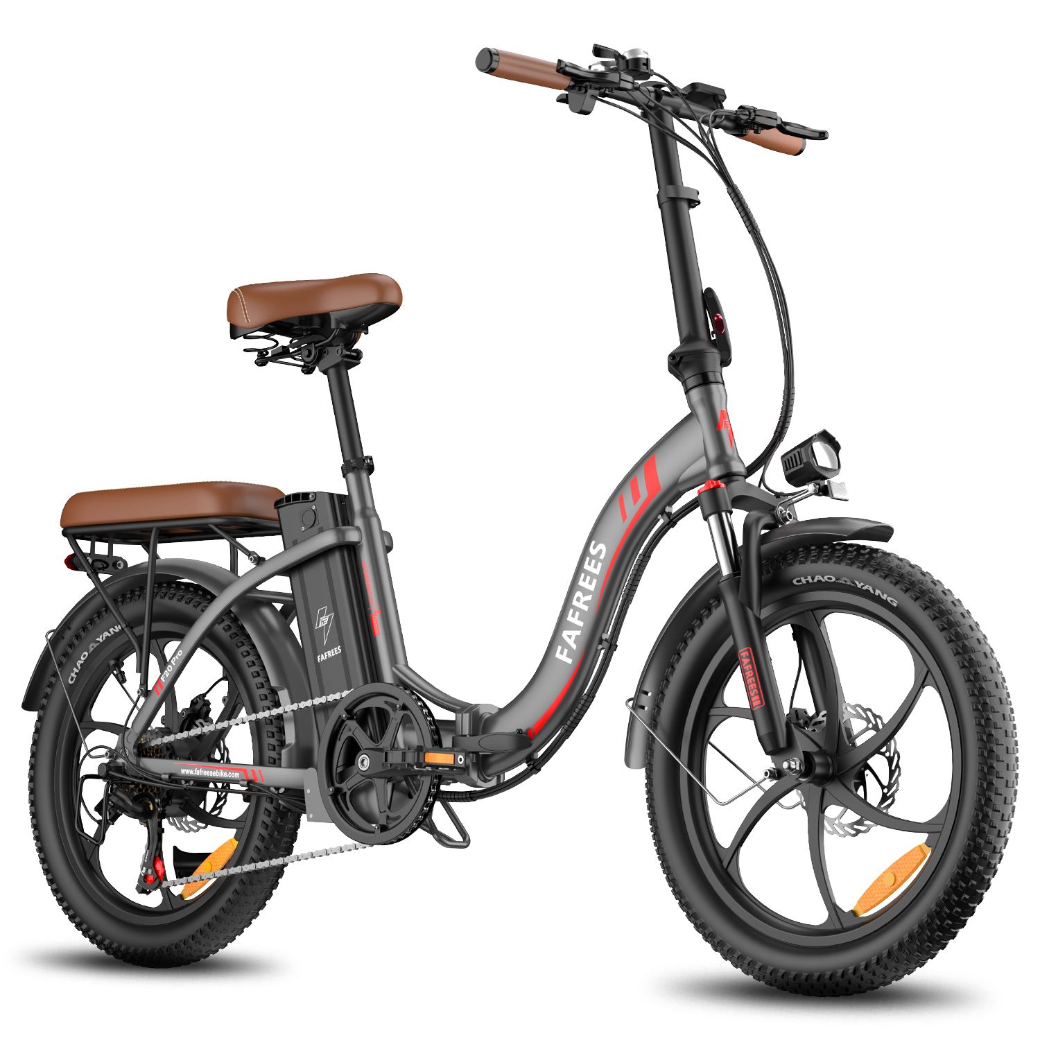 Graues FAFREES F20 Pro Elektrofahrrad. Braune Sitze, breite Reifen. 20 Zoll Räder, roter Akzent. Gefalteter Rahmen.
