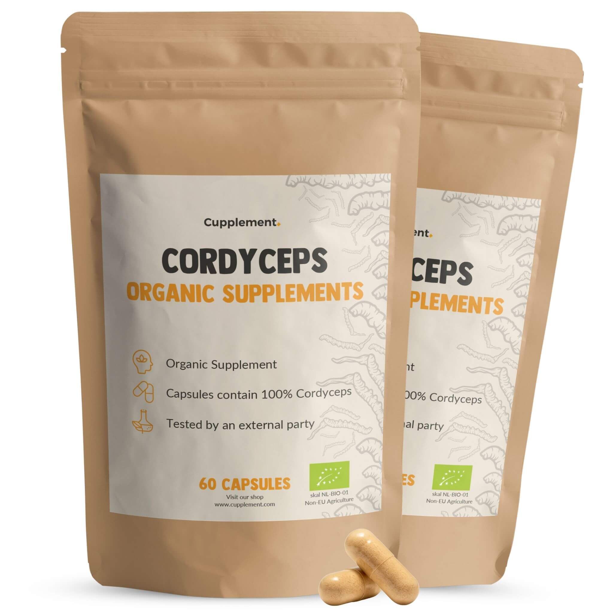 Zwei Beutel mit Cordyceps-Kapseln. Aufschrift: Cupplement, Cordyceps, Organic Supplements. 60 Kapseln. Braune Kapseln.