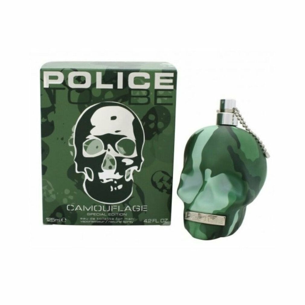 Grüne, camouflagefarbene Eau de Toilette-Flasche in Schädelform mit silbernem Zerstäuber. Die Verpackung zeigt ein Totenkopf-Design.
