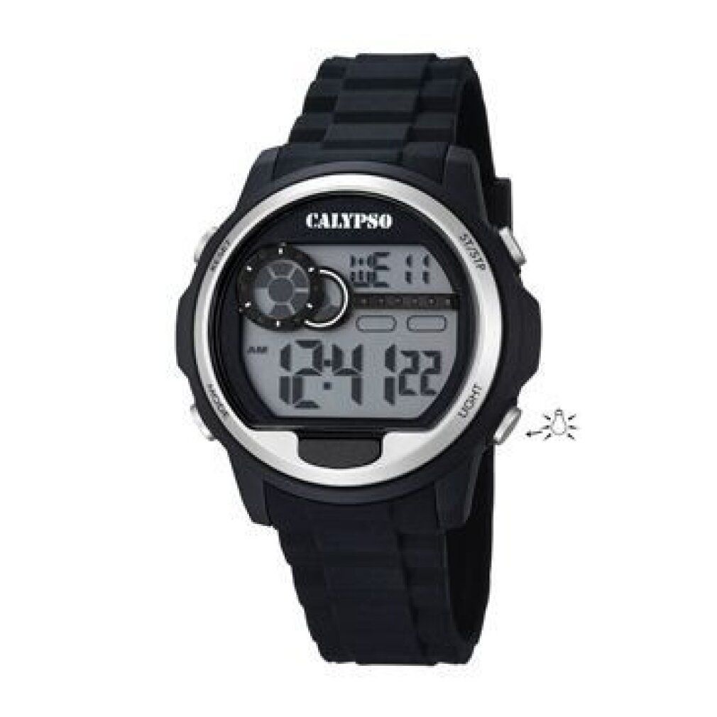 Schwarze Calypso-Uhr. Digitales Display mit Datum und Uhrzeit. Schwarzes Armband. Silberfarbene Lünette.