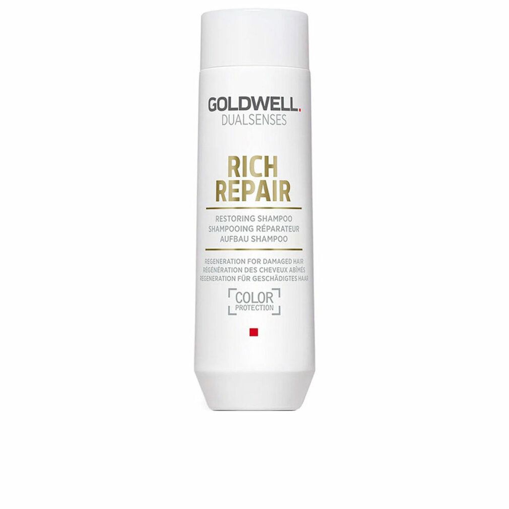 Weiße Flasche Goldwell Rich Repair Shampoo. Text: Restoring Shampoo. Farb-Schutz-Logo. Auf weißem Hintergrund.