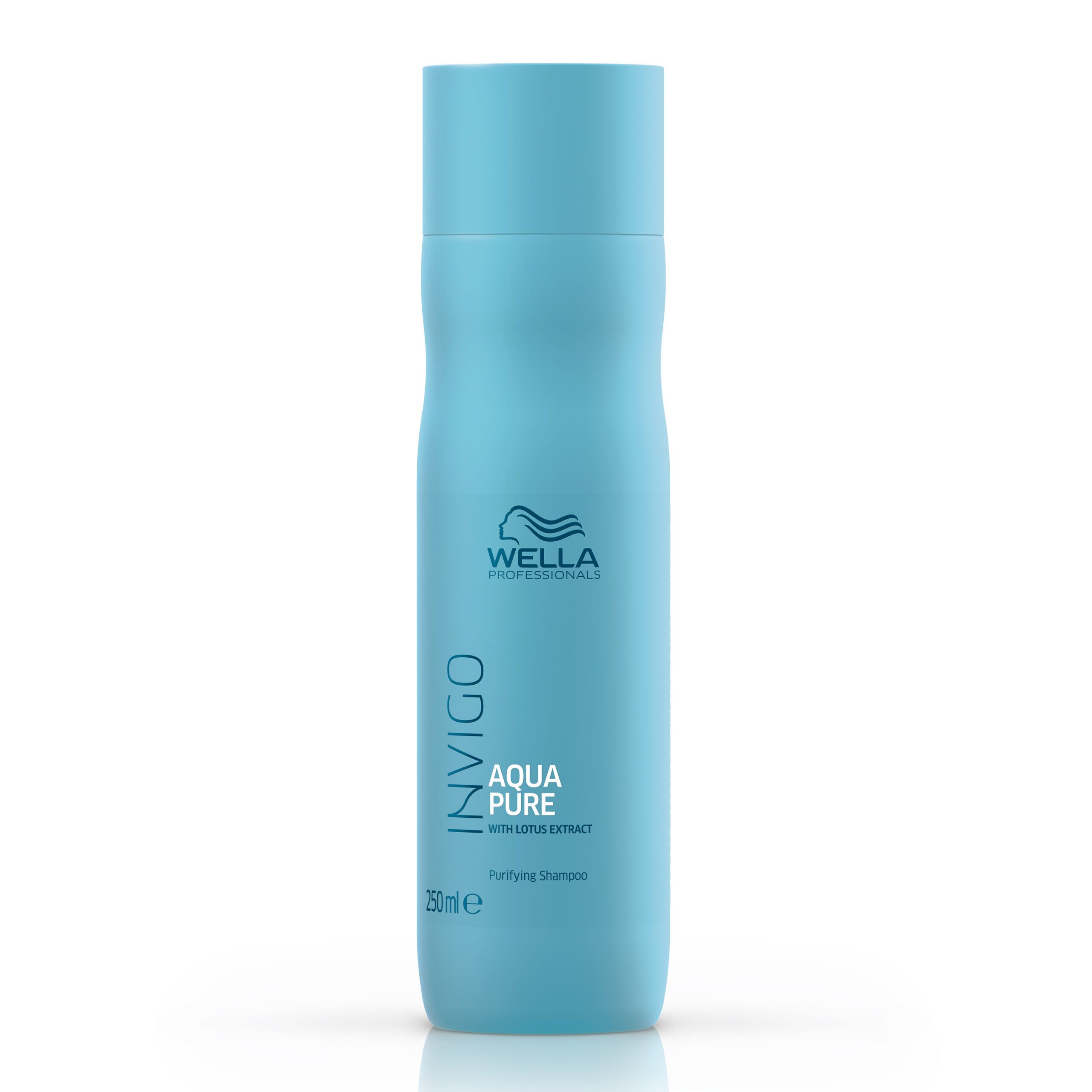 Hellblaues Shampoo mit Schriftzug INVIGO, AQUA PURE, Wella Professionals Logo und 250ml. Flasche mit blauem Deckel.