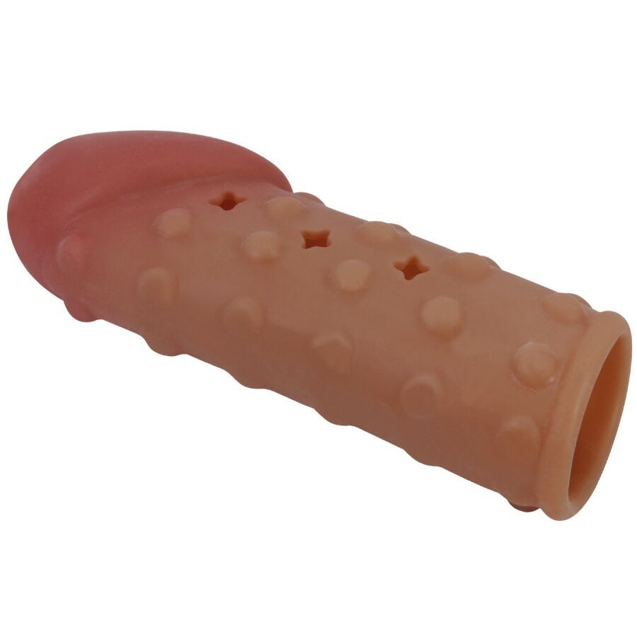 Penisverstärker aus braunem Material mit Noppen und Löchern. Schräge Ansicht.