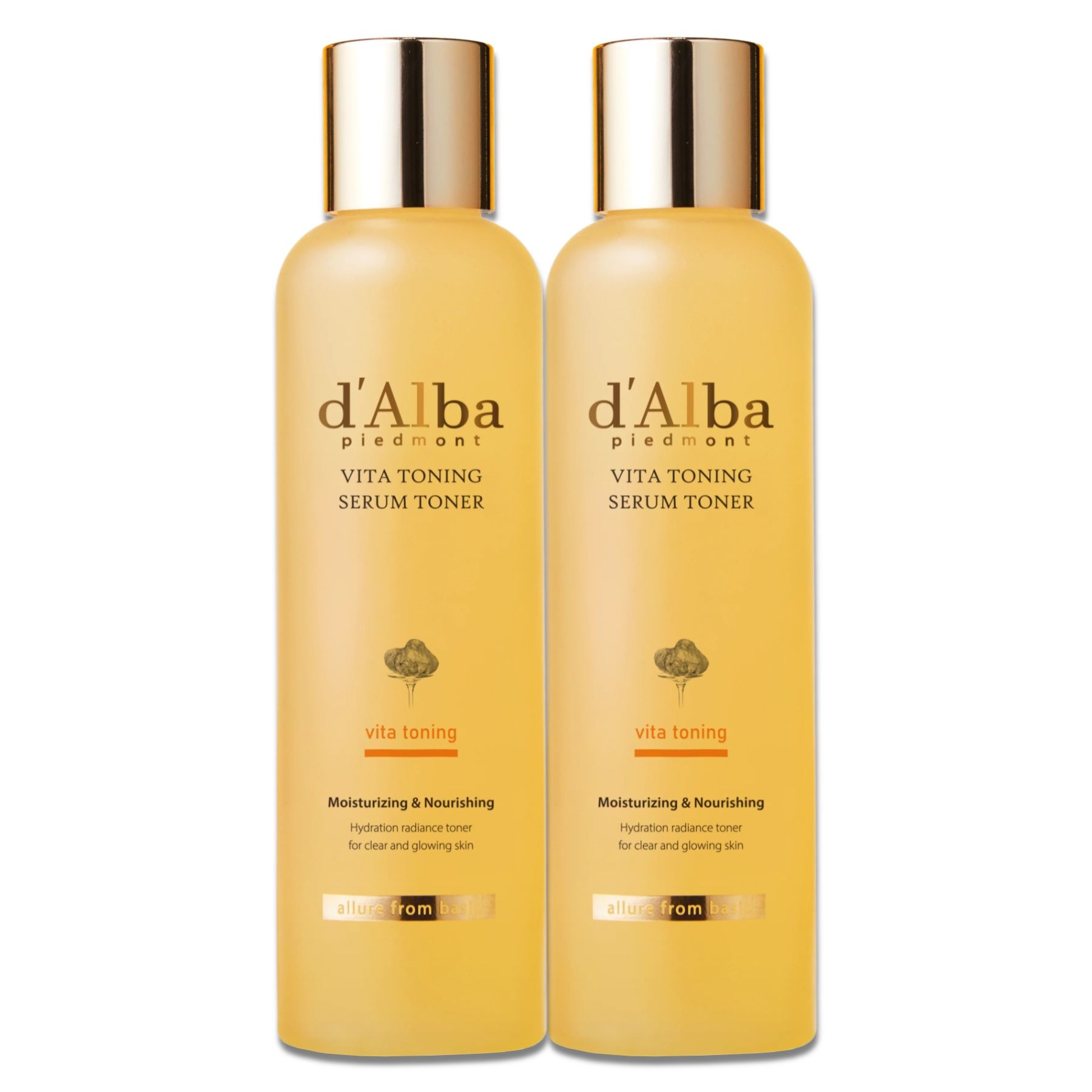Zwei gelbe Flaschen mit goldfarbenen Deckeln. Text: d'Alba, Vita Toning Serum Toner. Aufschrift: Moisturizing & Nourishing.
