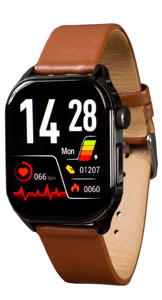 Smartwatch mit braunem Lederarmband. Schwarzes Display mit Uhrzeit, Herzfrequenz, Akkustand und weiteren Daten. Rotes Herzsymbol.
