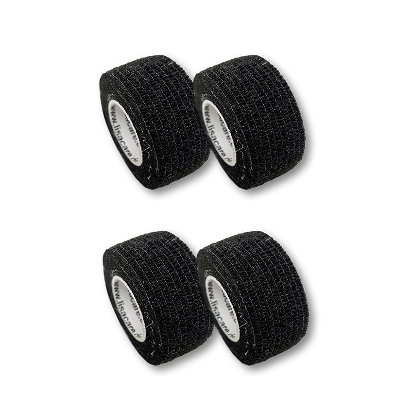 Vier Rollen LisaCare Fingerpflaster, schwarz, auf weißem Hintergrund. Produktansicht.