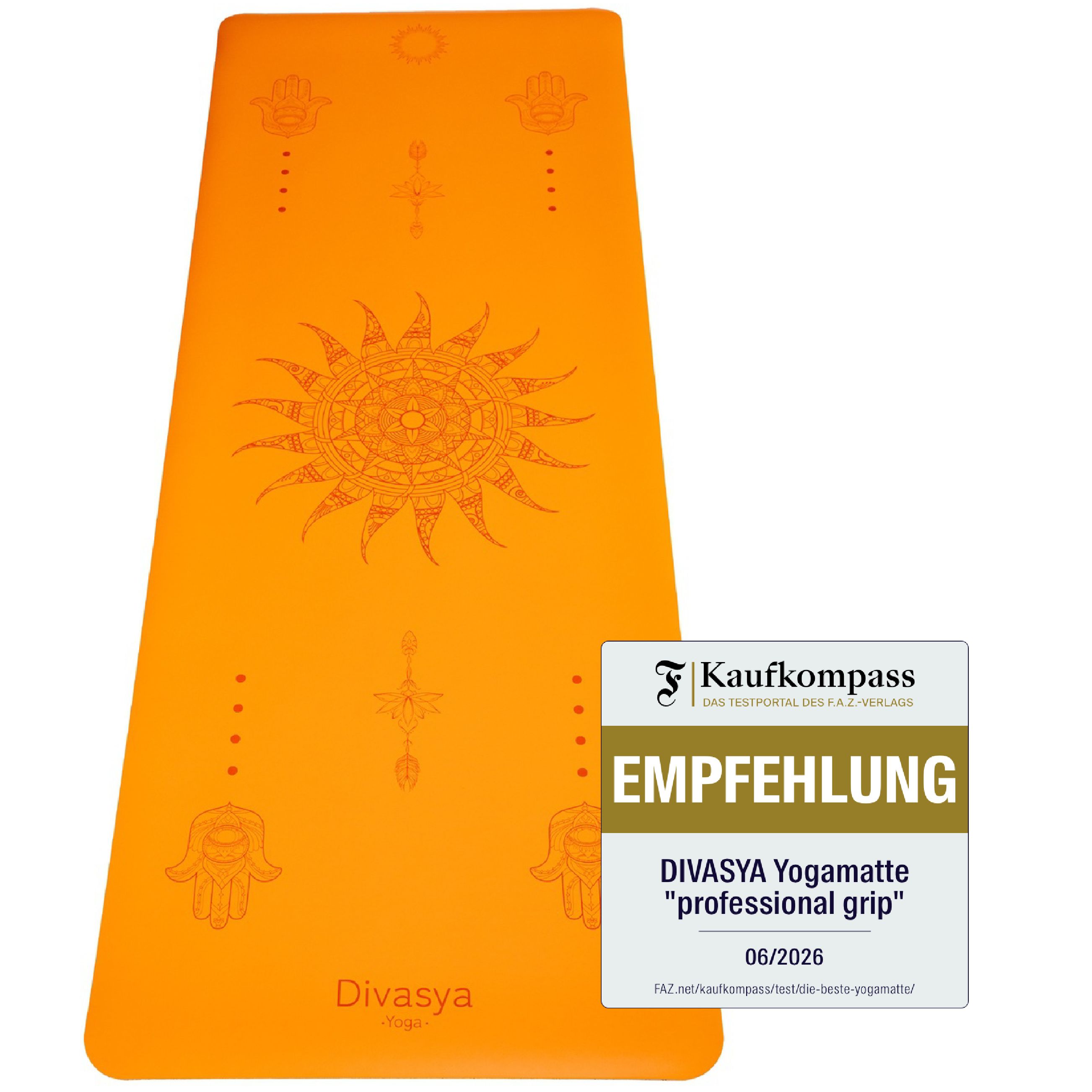 Orange Yogamatte mit Sonnensymbol und Siegel 'Kaufkompass EMPFEHLUNG'.